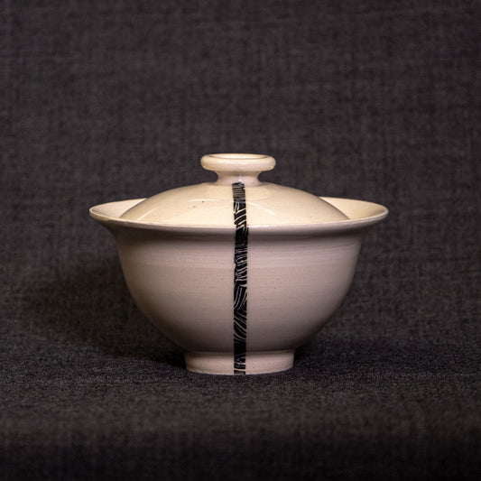 Gong Fu Cha 101: How to Brew Tea in a Gaiwan