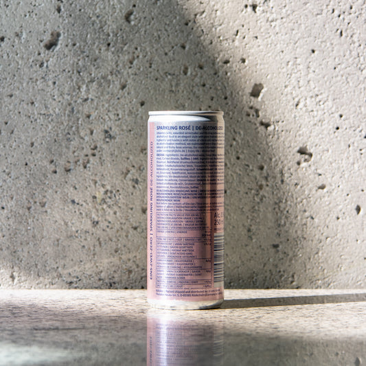 Leitz 'Eins Zwei Zero' De-alcoholised Sparkling Rosé can
