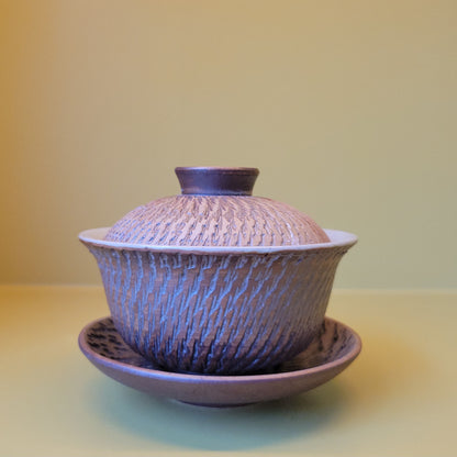 Archaic Style Porcelain Gaiwan with Handmade “Jimping” Pattern - 150ml