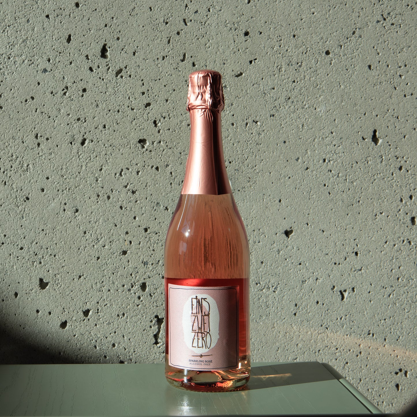 Leitz 'Eins Zwei Zero' De-alcoholised Sparkling Rosé