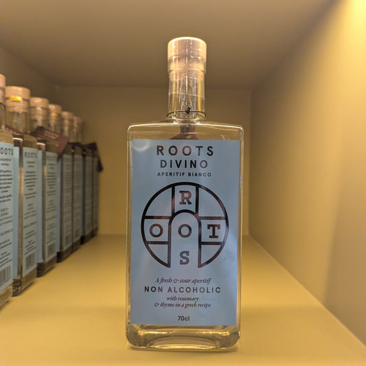 Roots Divino Bianco non-alcoholic vermouth bottle front