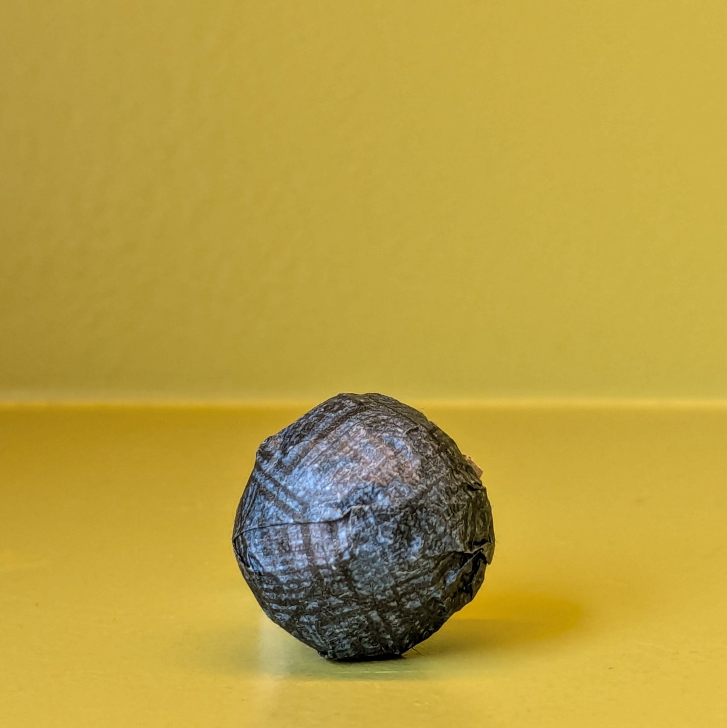 white2tea ‘Jamrock Steady’ Raw/Ripe Pu’er Tea Ball 7g