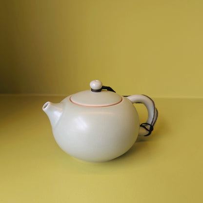Matte Green Ruyao-Glazed Xishi Teapot 175ml