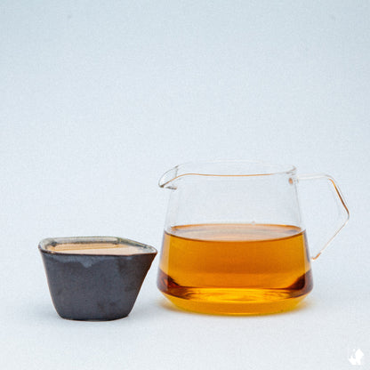 KUURA 2014 'I CAN'T BELIEVE IT'S NOT HONEY' White Tea