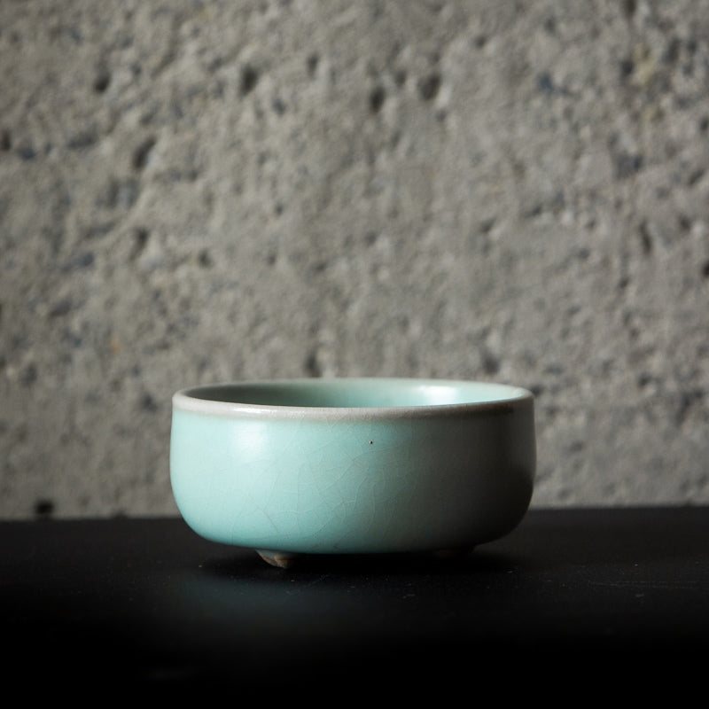 Green Ruyao Ceramic Three Footed Teacup